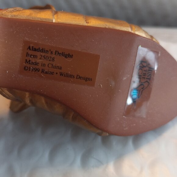 Just The Right Shoe By Raine Aladdin's Delight Mini Figurine 25028 - Picture 11 of 11